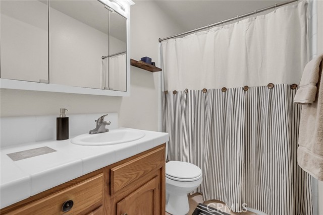 Detail Gallery Image 13 of 22 For 1213 E a, Oakdale,  CA 95361 - 3 Beds | 2 Baths