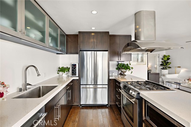 21702 Ocean Vista Drive, Laguna Beach CA: https://media.crmls.org/medias/b0a9e834-8207-4320-8dd8-74359f1aa698.jpg