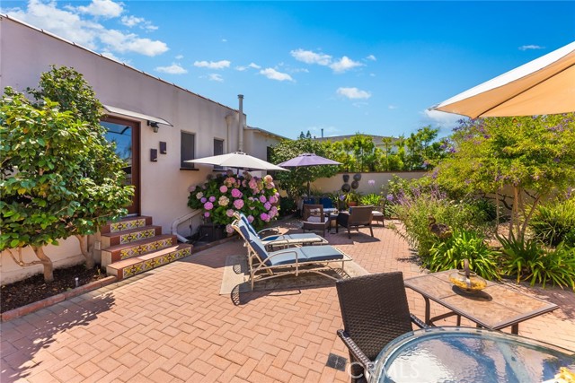 9107 Olin Street, Los Angeles CA: https://media.crmls.org/medias/b0ab13d9-b04d-4dda-9f7c-e8851ae2acde.jpg