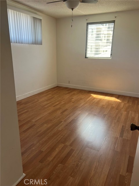 640 Elm Avenue, Long Beach CA: https://media.crmls.org/medias/b0ab21c0-8405-4a14-9de6-ae1bf6f4b1f7.jpg