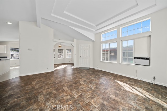 Detail Gallery Image 5 of 16 For 13202 Hoover #42,  Westminster,  CA 92683 - 3 Beds | 2 Baths