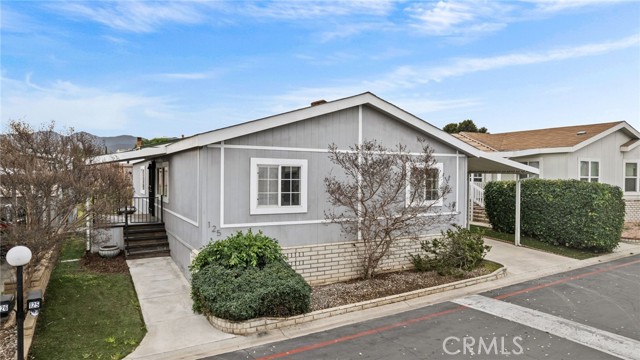 Detail Gallery Image 28 of 35 For 1550 Rimpau #125,  Corona,  CA 92881 - 3 Beds | 2 Baths