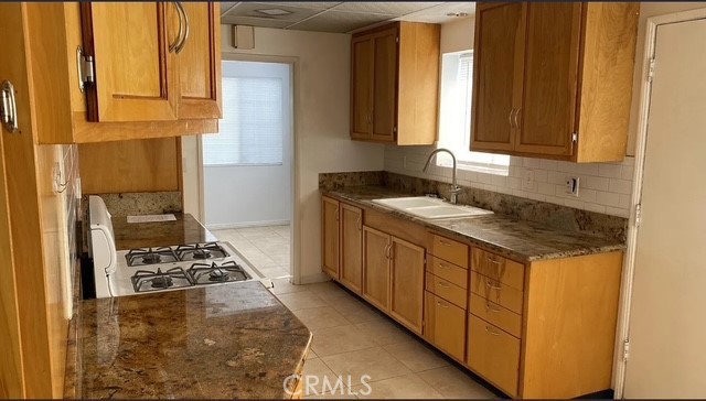 Detail Gallery Image 16 of 18 For 6410 Tujunga Ave, North Hollywood,  CA 91606 - 3 Beds | 2 Baths