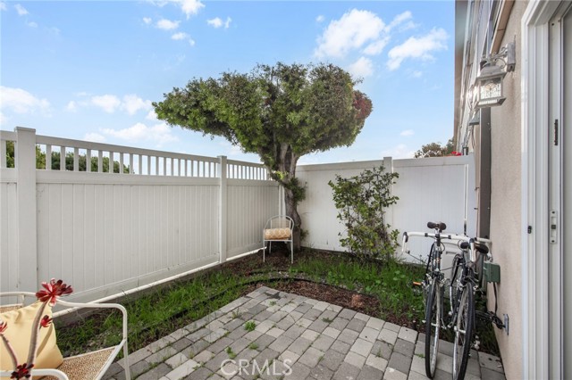2235 W 25th Street, San Pedro CA: https://media.crmls.org/medias/b0aca5d0-3a8c-4c67-afcd-36158daa1f7d.jpg