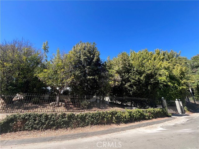 Detail Gallery Image 26 of 27 For 9625 Oak Pass Road, Beverly Hills,  CA 90210 - 5 Beds | 4/1 Baths