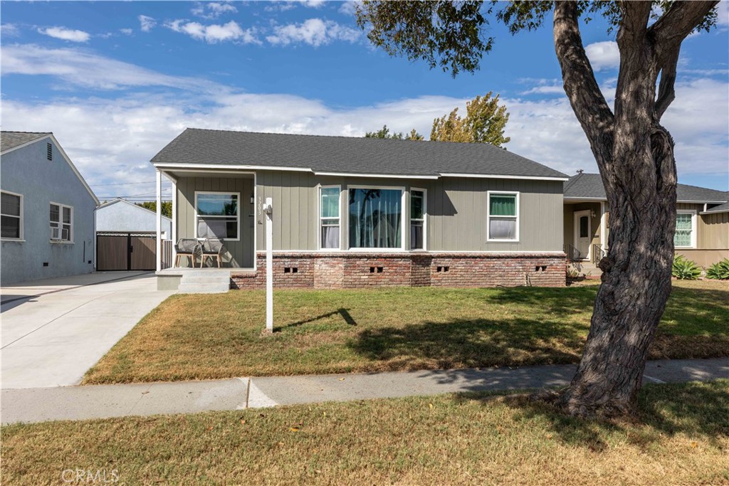 3203 Eckleson
