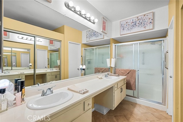 Detail Gallery Image 26 of 40 For 23975 Arroyo Park Dr #109,  Valencia,  CA 91355 - 2 Beds | 2 Baths