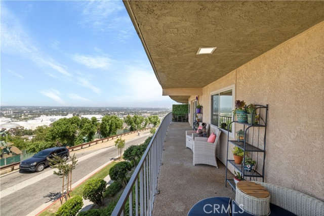 Image 30 of 54 For 2700 Panorama Drive 208