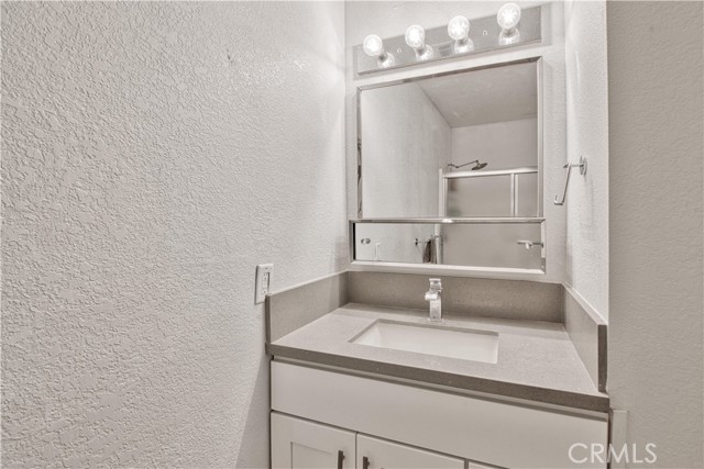 Image 8 for 680 Ashurst CT #114