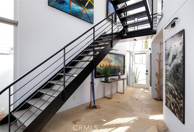 Detail Gallery Image 11 of 62 For 35381 Beach Rd, Dana Point,  CA 92624 - 6 Beds | 5/1 Baths