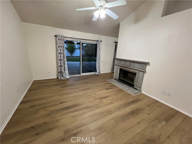 Detail Gallery Image 3 of 22 For 28766 Loire Valley Ln, Menifee,  CA 92584 - 4 Beds | 2 Baths