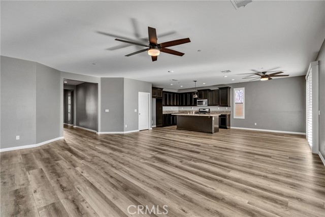 Detail Gallery Image 15 of 40 For 29543 Laredo, Menifee,  CA 92584 - 4 Beds | 2 Baths