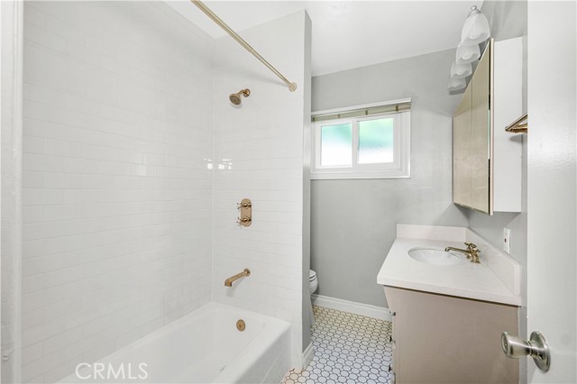 2033 Euclid Street, 5 photo 7