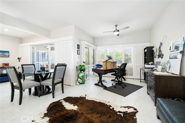 46125 Burroweed Ln., Palm Desert CA: https://media.crmls.org/medias/b0b26e19-b45f-43f6-b1e2-41933b2d6c99.jpg