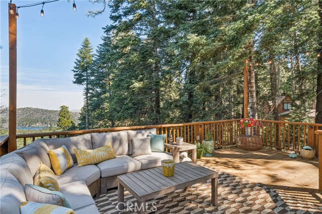 Detail Gallery Image 28 of 69 For 840 Coyote Walk, Lake Arrowhead,  CA 92352 - 4 Beds | 3 Baths