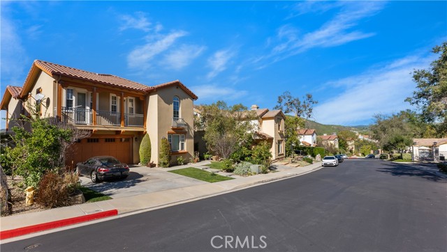 Detail Gallery Image 2 of 58 For 4591 Camino Del Sol, Calabasas,  CA 91302 - 4 Beds | 4 Baths