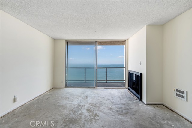 615 Esplanade, Redondo Beach, California 90277, 1 Bedroom Bedrooms, ,1 BathroomBathrooms,Residential,For Sale,Esplanade,SB24149397