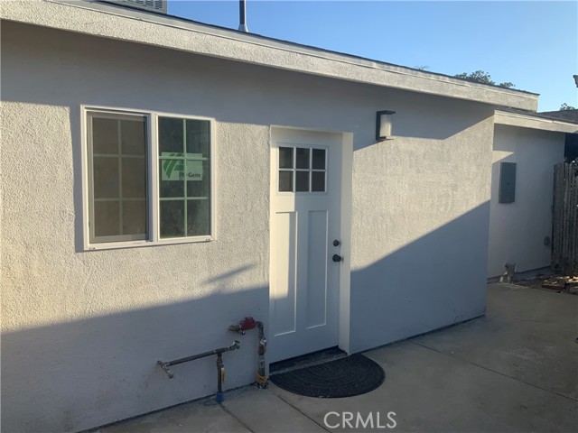 15330 Hart Street, Van Nuys CA: https://media.crmls.org/medias/b0b3de76-97b7-4456-ad87-10bfb0512cb2.jpg