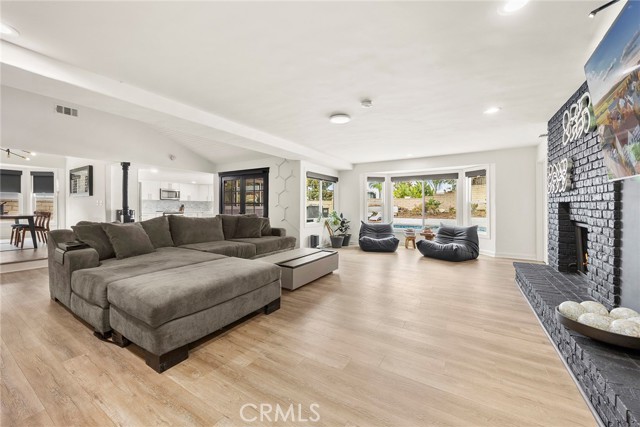 Detail Gallery Image 19 of 38 For 25311 Pike Rd, Laguna Hills,  CA 92653 - 4 Beds | 3/1 Baths