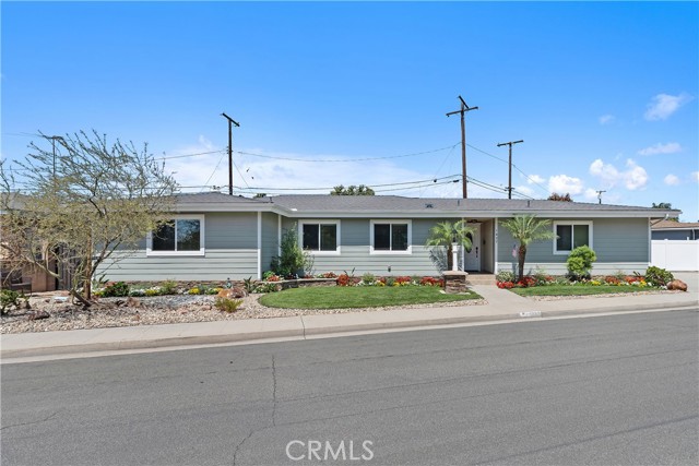 1837 N Studebaker Road, Long Beach CA: https://media.crmls.org/medias/b0b5753d-8a6b-488b-8633-e01e211c3c18.jpg