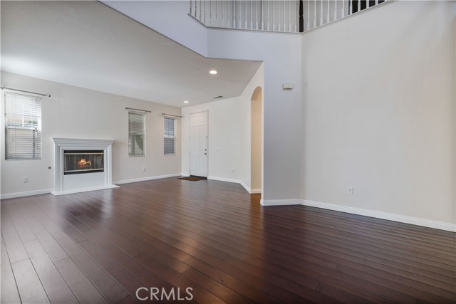 Detail Gallery Image 10 of 56 For 24112 Joshua, Valencia,  CA 91354 - 4 Beds | 3 Baths