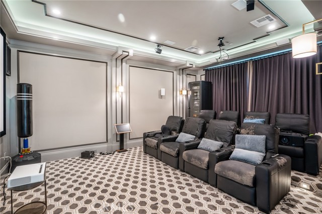 Detail Gallery Image 16 of 36 For 501 W Woodruff Ave, Arcadia,  CA 91007 - 5 Beds | 5/1 Baths