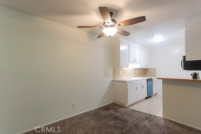 Detail Gallery Image 4 of 29 For 412 N Bellflower Bld #122,  Long Beach,  CA 90814 - 2 Beds | 2 Baths