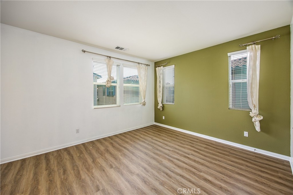 MLS #IV25181064 img 26