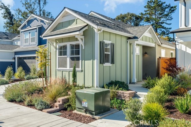 Detail Gallery Image 2 of 38 For 1094 Forest St, San Luis Obispo,  CA 93405 - 3 Beds | 2 Baths