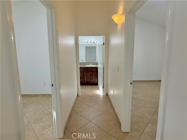 Detail Gallery Image 20 of 30 For 6917 Woodman Ave #7,  Van Nuys,  CA 91405 - 2 Beds | 1 Baths