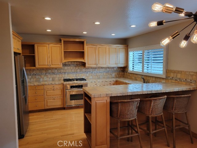 Detail Gallery Image 16 of 19 For 400 Palos Verdes, Redondo Beach,  CA 90277 - 3 Beds | 2/1 Baths