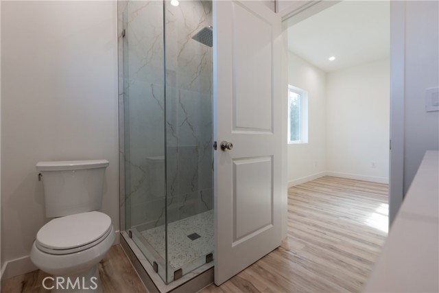 Detail Gallery Image 17 of 22 For 10417 Amigo Ave, Porter Ranch,  CA 91326 - 3 Beds | 2/1 Baths