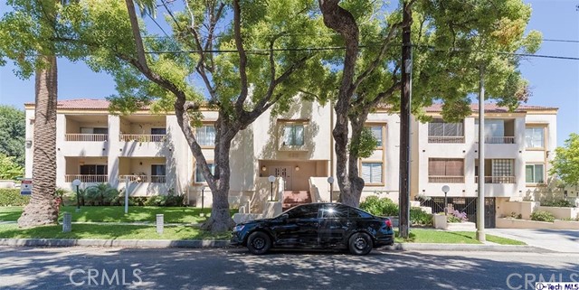 430 N Holliston Ave #206, Pasadena, CA 91106