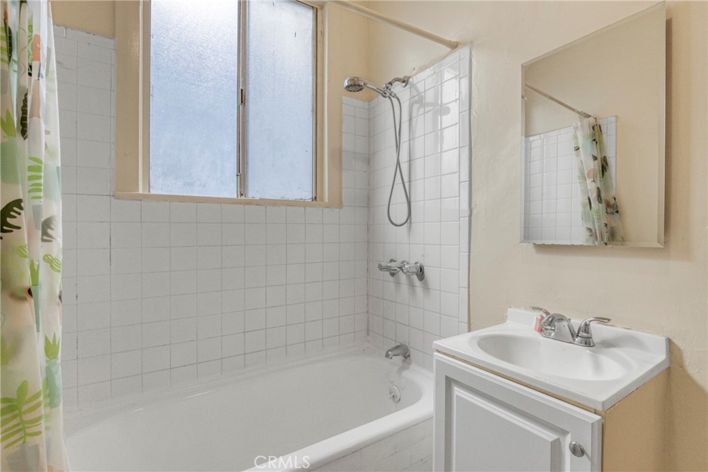 MLS #CV25225331 image #7