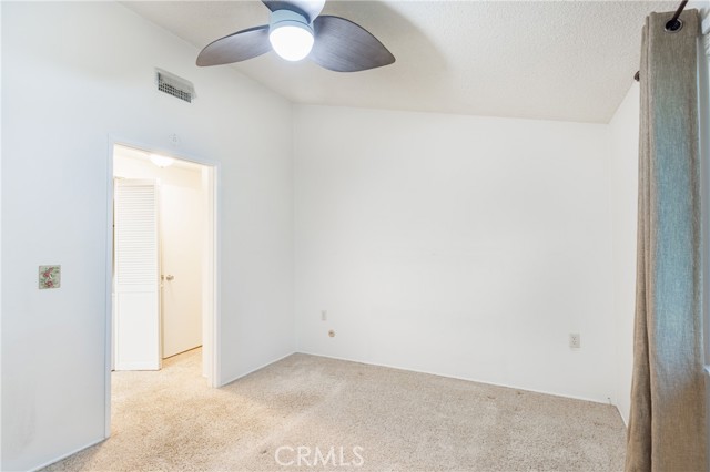 Detail Gallery Image 30 of 45 For 19202 Avenue of the Oaks a,  Newhall,  CA 91321 - 2 Beds | 2 Baths