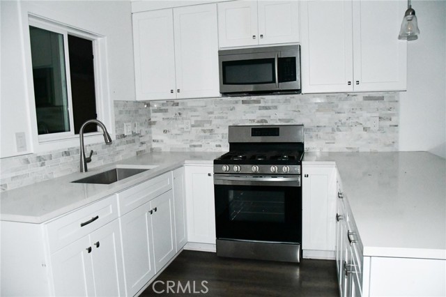 Detail Gallery Image 6 of 42 For 169 S Jameson, Orange,  CA 92866 - 2 Beds | 1 Baths