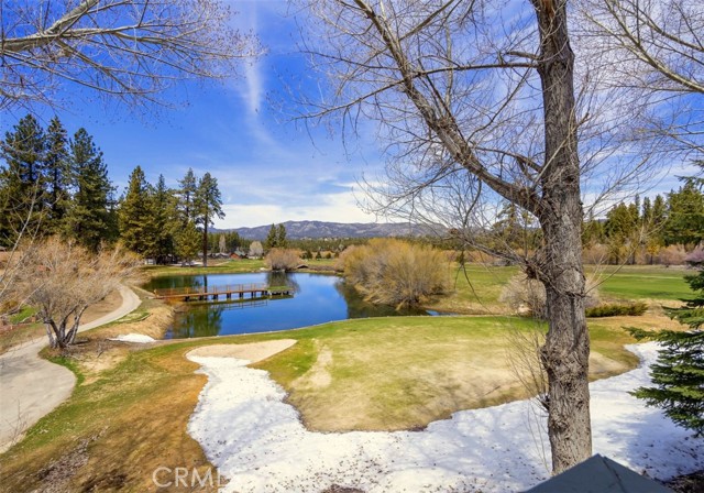 Detail Gallery Image 16 of 45 For 43065 Goldmine Woods Ln, Big Bear Lake,  CA 92315 - 2 Beds | 2/1 Baths