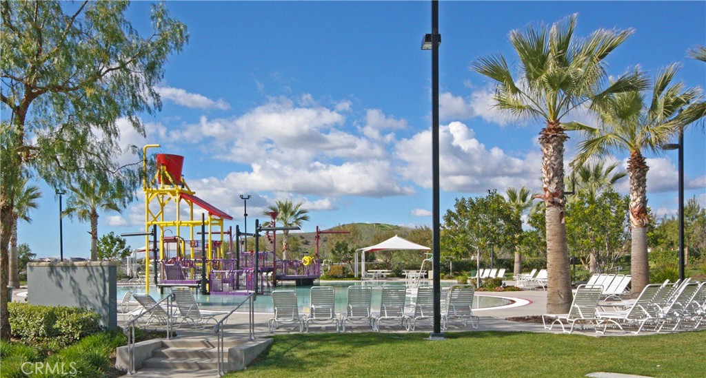 MLS #OC25265982 image #23