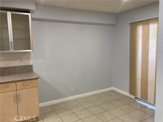 Detail Gallery Image 4 of 19 For 12122 Ferris Rd #1,  El Monte,  CA 91732 - 3 Beds | 2/1 Baths