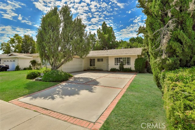 Detail Gallery Image 1 of 1 For 16644 Clymer St, Granada Hills,  CA 91344 - 3 Beds | 2 Baths