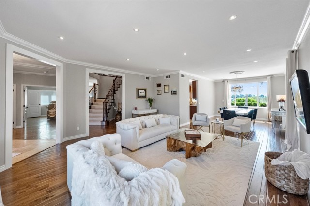 40493 Calle Katerine, Temecula CA: https://media.crmls.org/medias/b0c13225-56e5-4be7-8d0f-05c0b92bb852.jpg