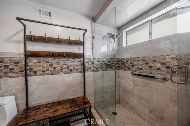 1363 N San Antonio Ave, Upland CA: https://media.crmls.org/medias/b0c1b4fb-c2fe-46c2-b41a-dd09454d6eb3.jpg