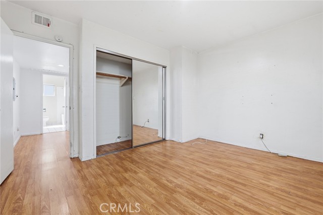 Detail Gallery Image 16 of 28 For 330 N Howard St #108,  Glendale,  CA 91206 - 2 Beds | 2 Baths