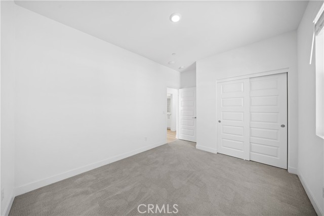 4253 S Heather Privado, Ontario CA: https://media.crmls.org/medias/b0c2ed0d-4178-447c-b727-0d8dadef446c.jpg