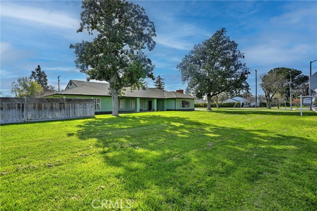 Detail Gallery Image 6 of 74 For 720 E 21st St, Merced,  CA 95340 - 3 Beds | 2 Baths