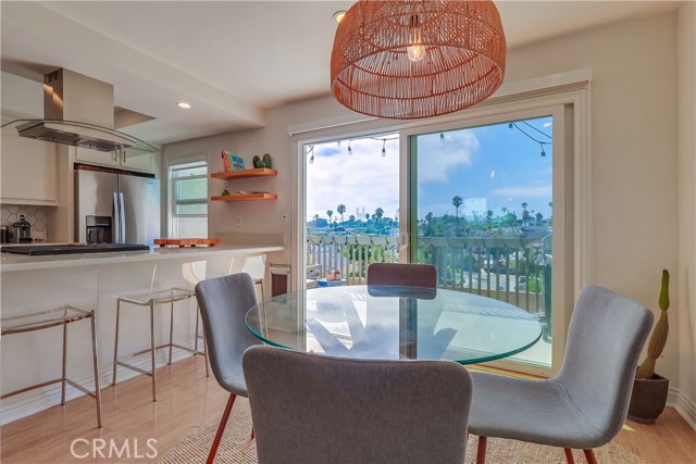 Detail Gallery Image 15 of 73 For 609 Meyer Ln #11,  Redondo Beach,  CA 90278 - 2 Beds | 1/1 Baths