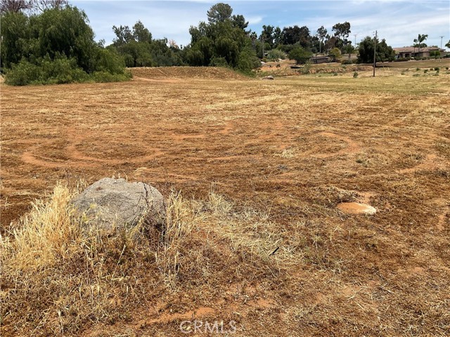 1819 Monte Vista Road, El Cajon CA: https://media.crmls.org/medias/b0c4154f-8818-4b99-9c32-2c4a4140b69c.jpg