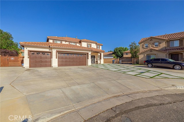 4302 Olivera Place, Lancaster CA: https://media.crmls.org/medias/b0c4feee-ce81-42b2-942a-c6177dcc8d2b.jpg