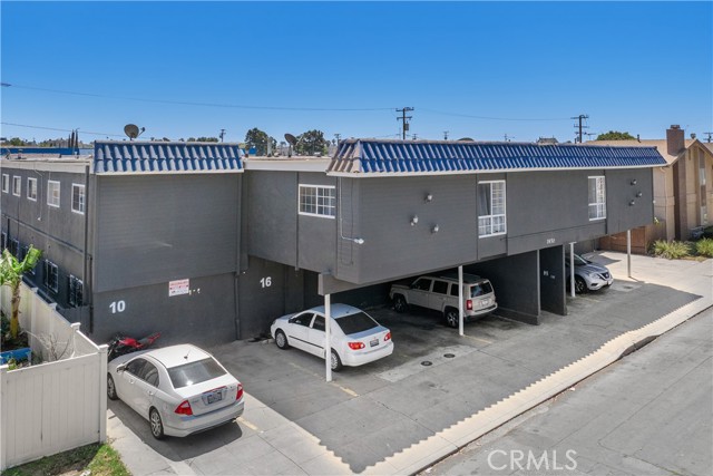 1850 Gardenia Avenue, Long Beach CA: https://media.crmls.org/medias/b0c636a4-597b-4dee-95ae-ff8f3119937e.jpg