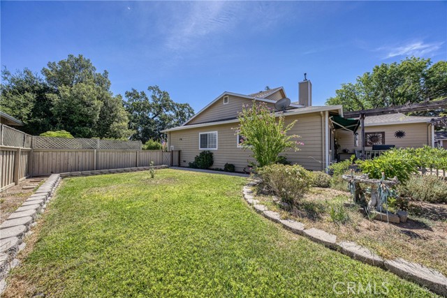 Detail Gallery Image 35 of 60 For 2165 Oakcrest Dr, Lakeport,  CA 95453 - 4 Beds | 2/1 Baths